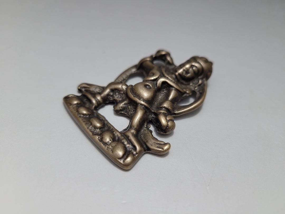 銅製金剛菩薩型天鐵トクチャ護身装身具 ペンダントチベット仏教文物 幅約5.1cm