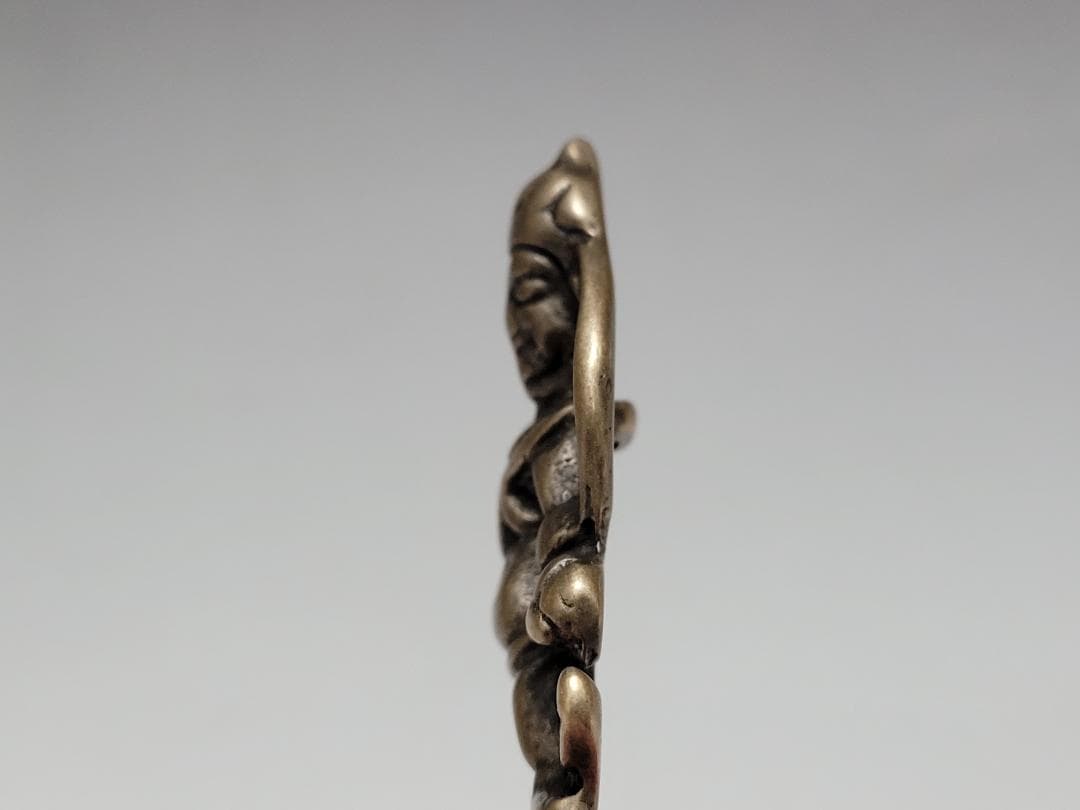 銅製金剛菩薩型天鐵トクチャ護身装身具 ペンダントチベット仏教文物 幅約5.1cm