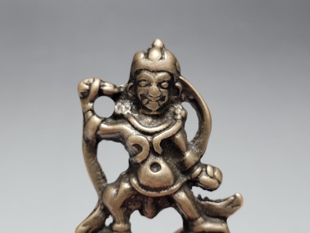 銅製金剛菩薩型天鐵トクチャ護身装身具 ペンダントチベット仏教文物 幅約5.1cm