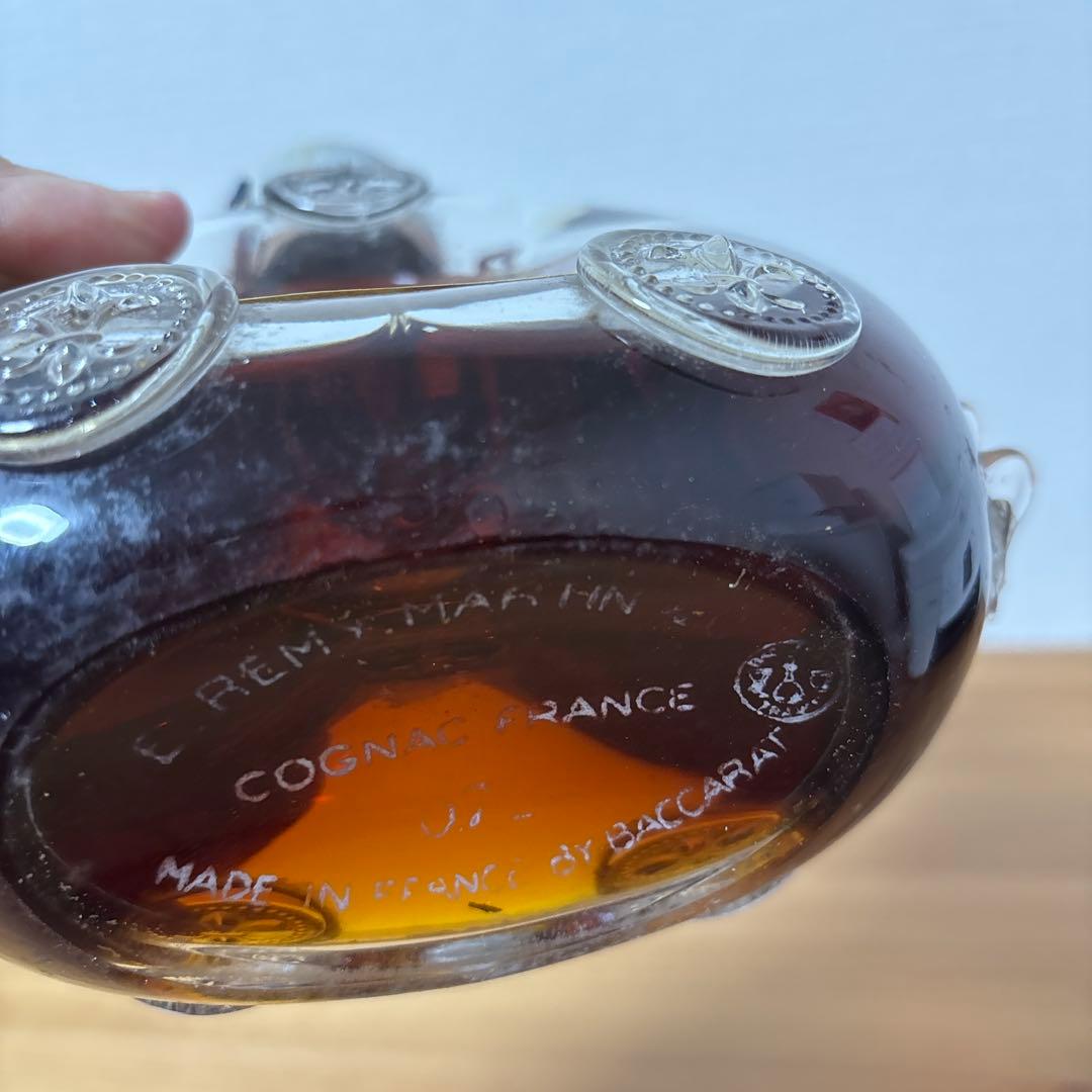 レミーマルタン ルイ13世 コニャック バカラボトル　古酒　未開封【2】