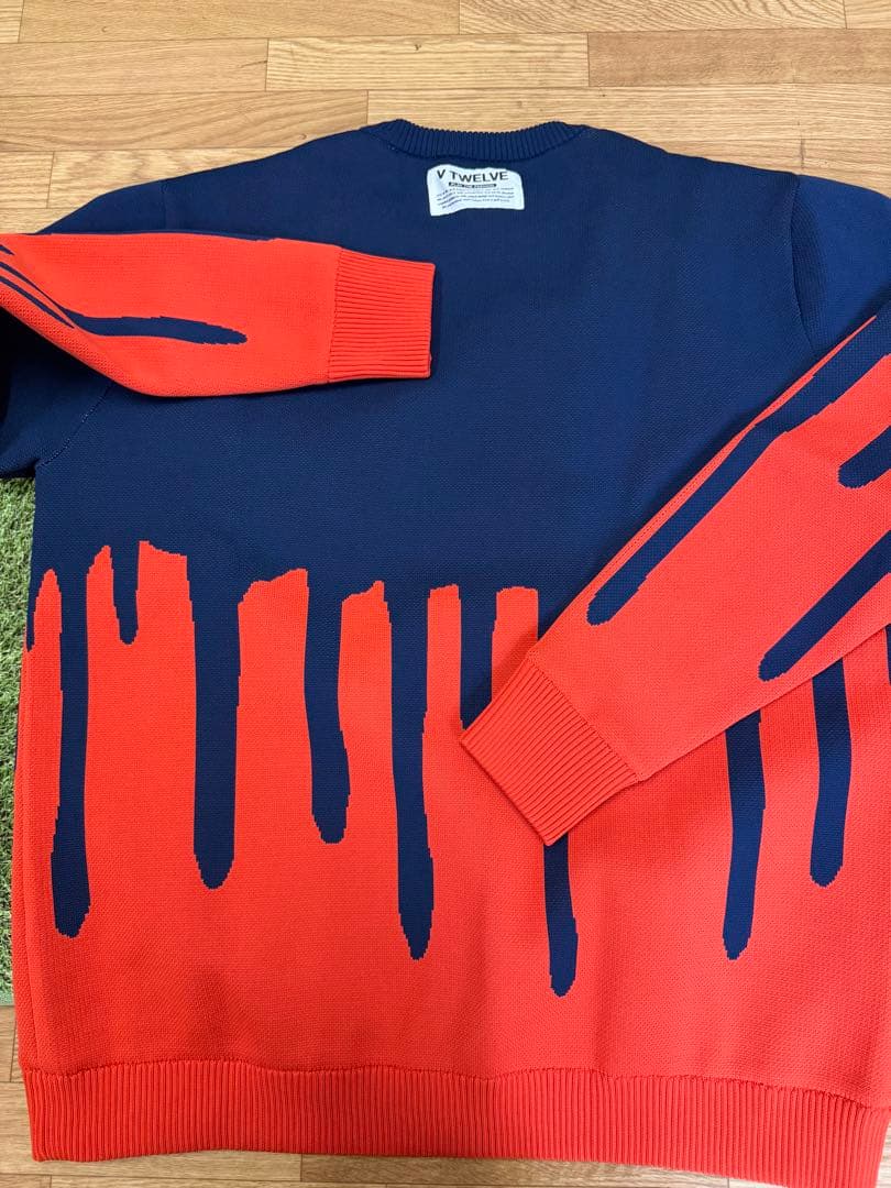 ¥28,600新品正規品【V12/XL】裏地付きクルーネックニット長袖カットソー