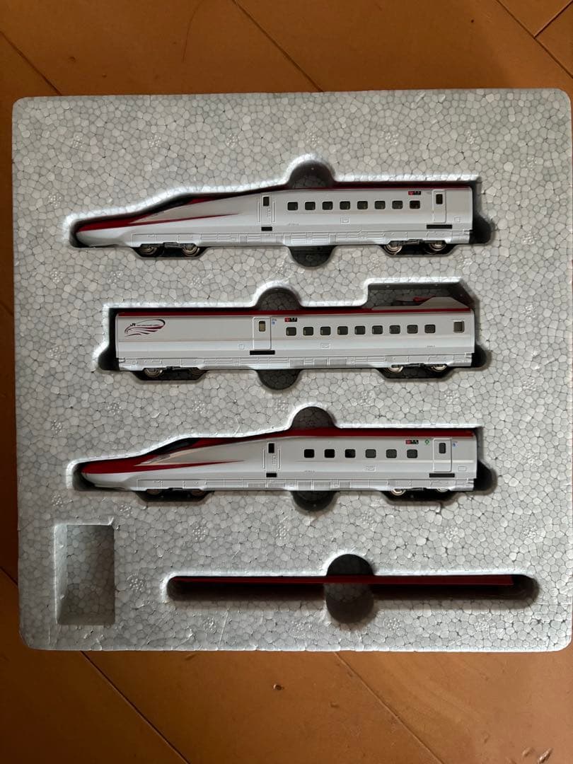 KATO E6系新幹線 スーパーこまち 基本セット 3両