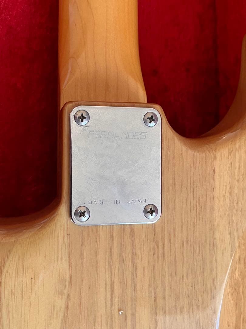 FERNANDES revival ストラト　RST やや難あり