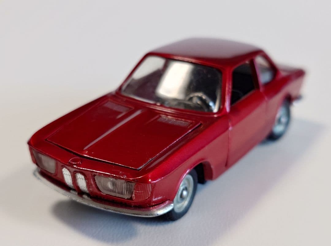 ミニカー POLITOYS-M No.546  2000CS