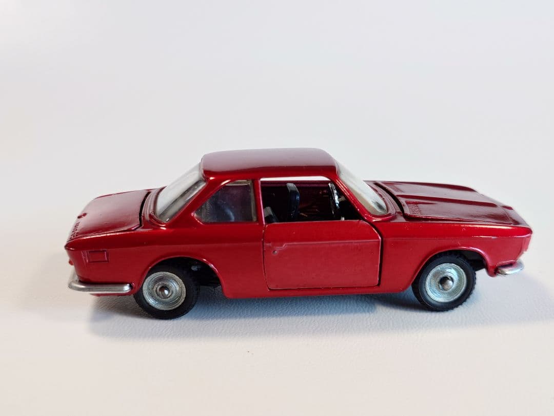 ミニカー POLITOYS-M No.546  2000CS