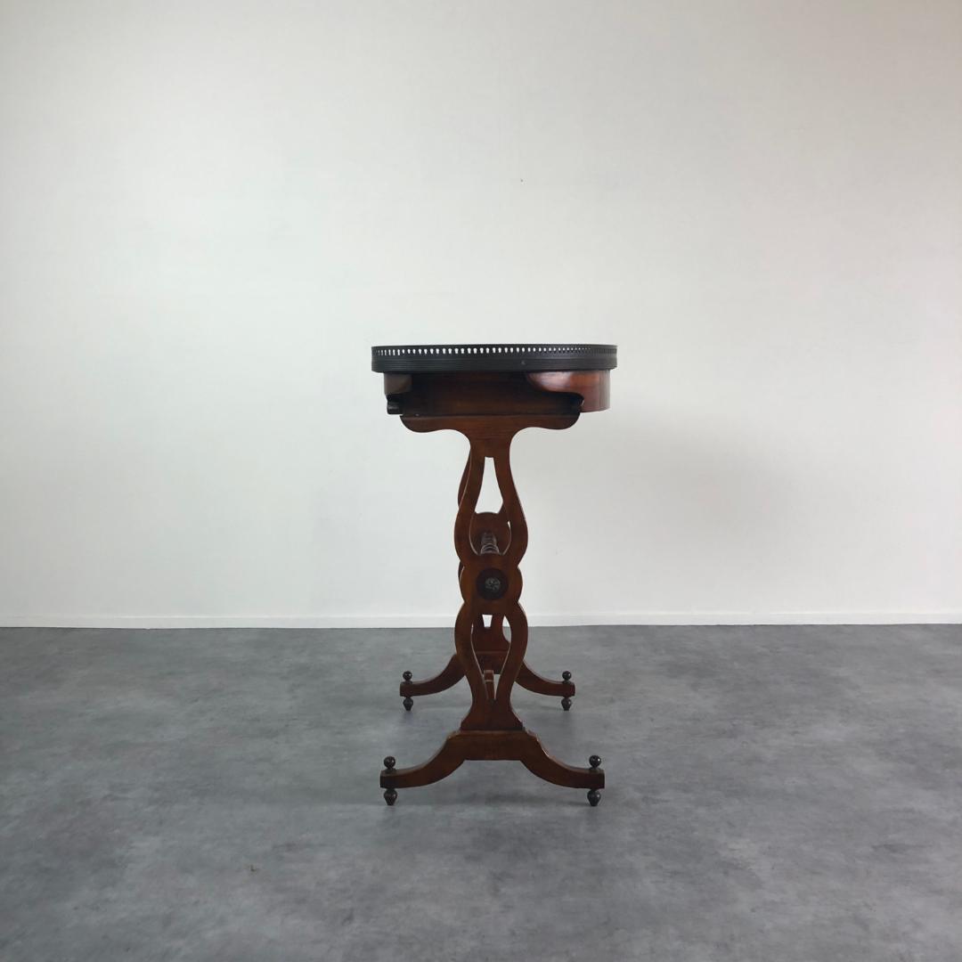 セオドア・アレキサンダー　オケージョナルテーブル