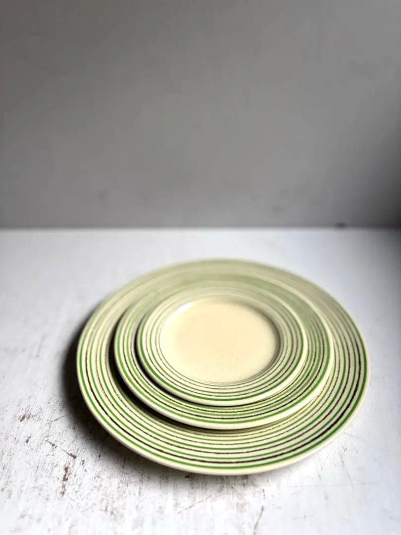 845 英国 アンティーク スージークーパー プレート3点組 クレヨンライン