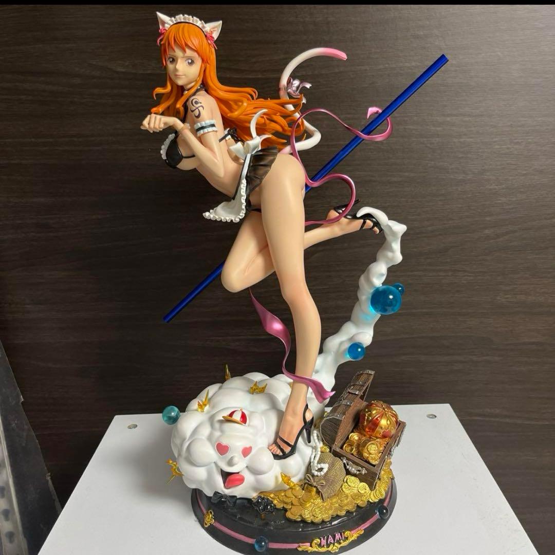 ワンピース　ナミ　フィギュア