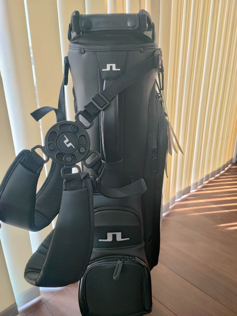 新品　未使用　J.LINDEBERG 　リンドバーグ　キャディバッグ 　ベゼル