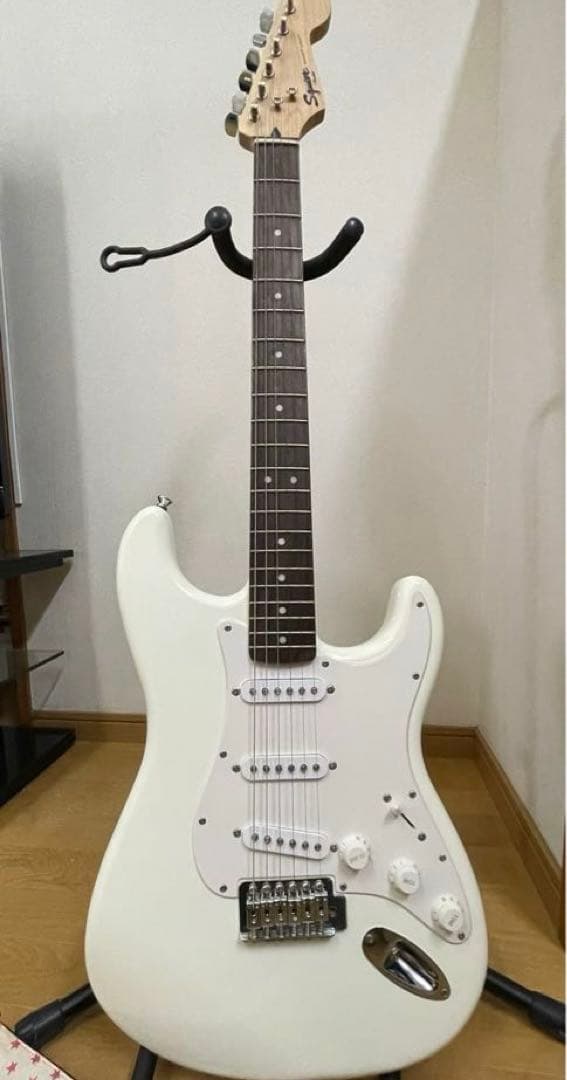 Squier エレキギターホワイト