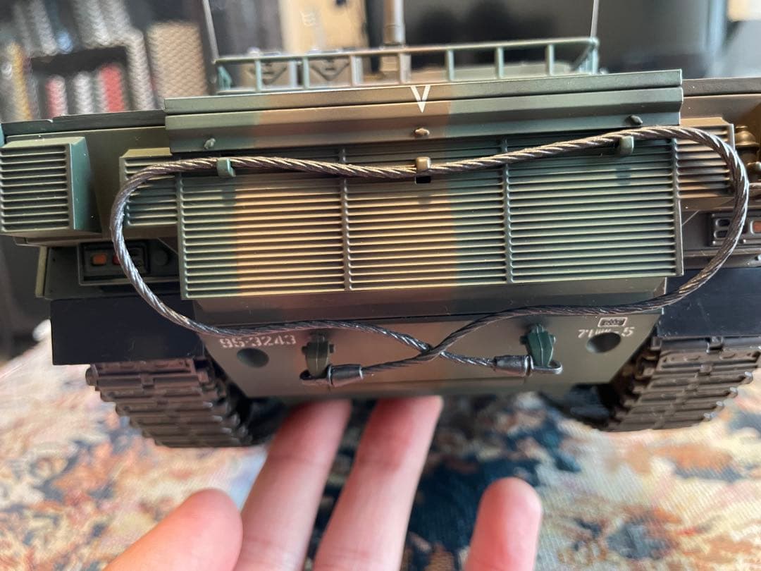 MINTON* 美品【東京マルイ】1/24RC 陸上自衛隊90式戦車