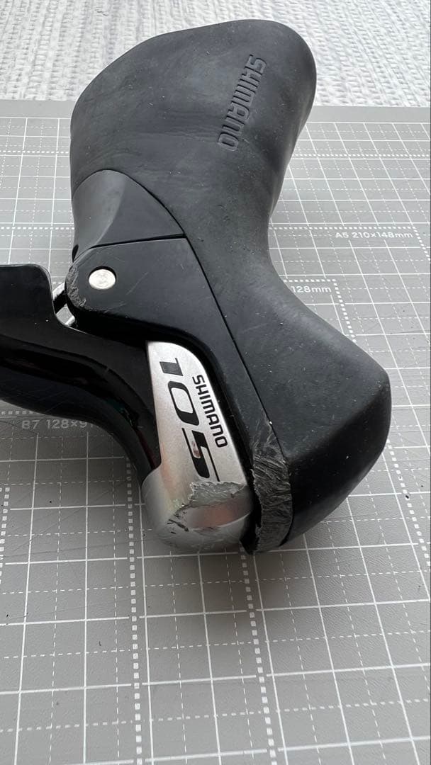 シマノ 105 STI (ST-5800)