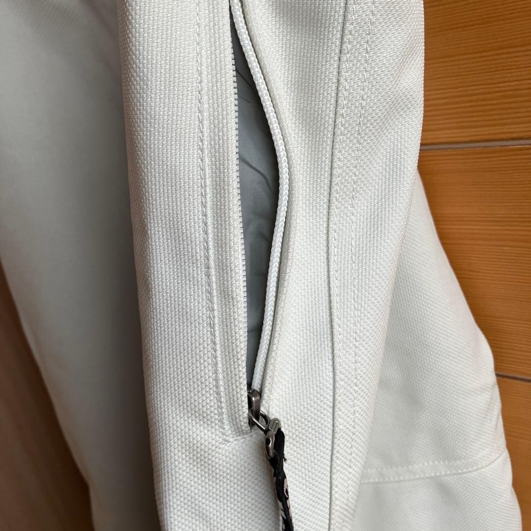 美品ellesse スキースノーボードウェア上下セットSサイズ　手袋付き