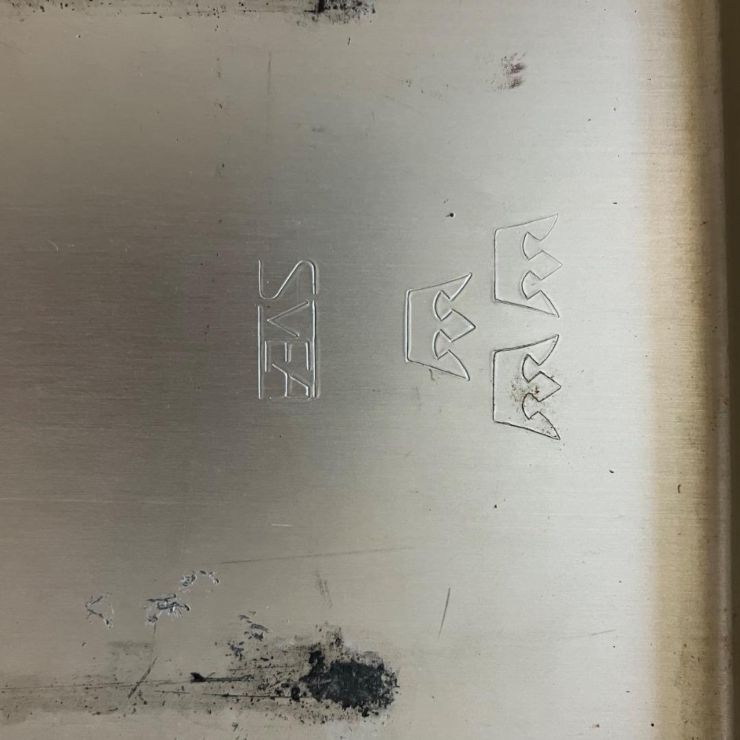 スウェーデン軍 食糧庫 フード コンテナ ミリタリー アルミ パン 店舗什器