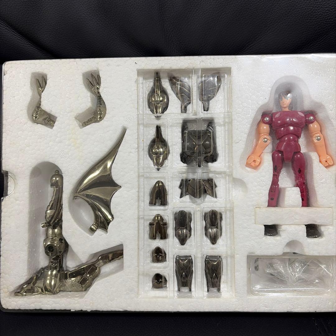 聖闘士星矢　アルファローブ　フィギュア