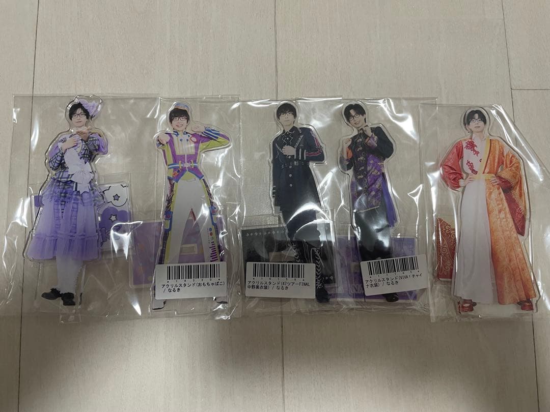 パンダドラゴン　なるき　アクリルスタンド