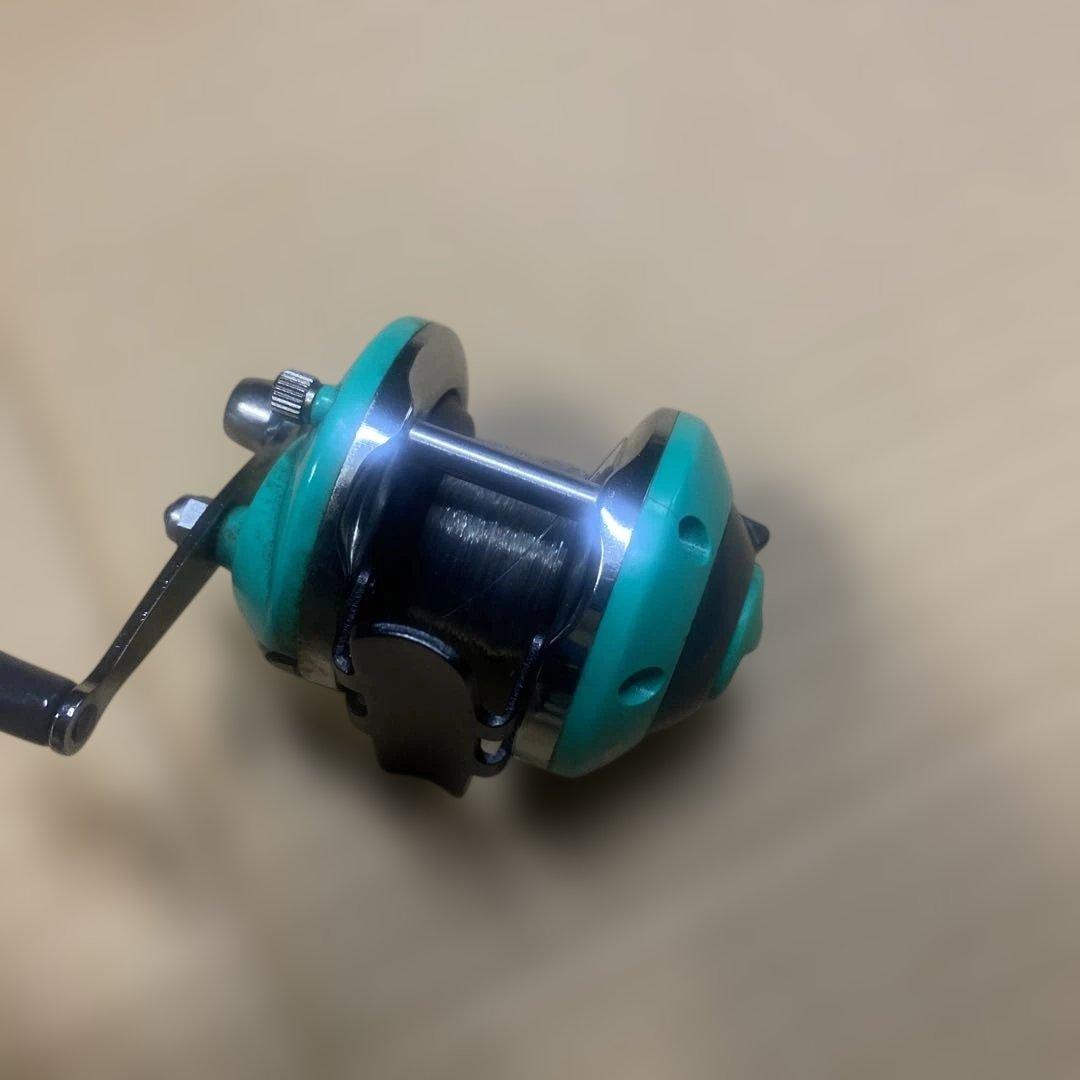 リール Daiwa.shimano.PO3000.