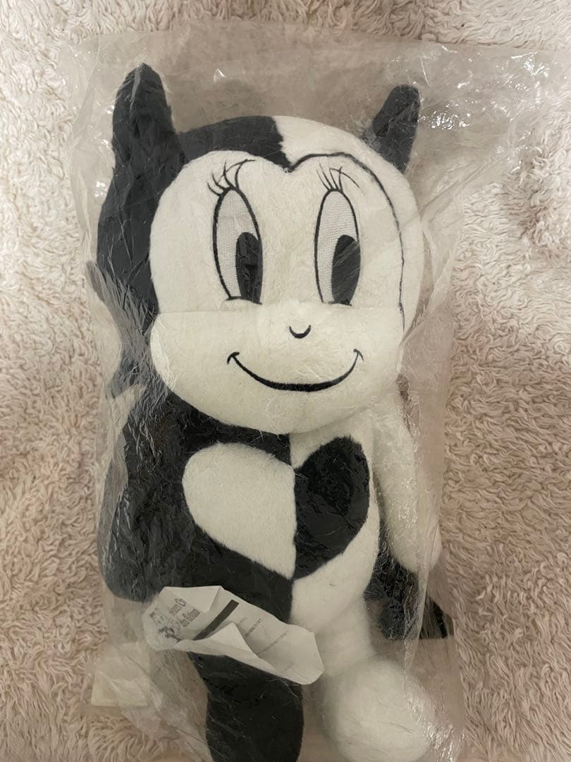 ラビル　ぬいぐるみ　西野カナ