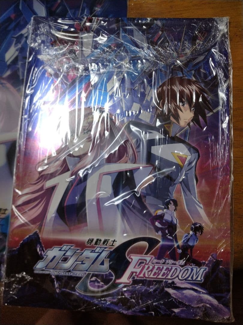 ガンダムパンフレット、3Dポスター、アクリルブロックの4点セット！