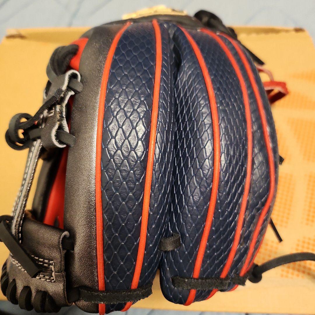 値下げ不可　ウィルソン86型内野手用　限定カラー