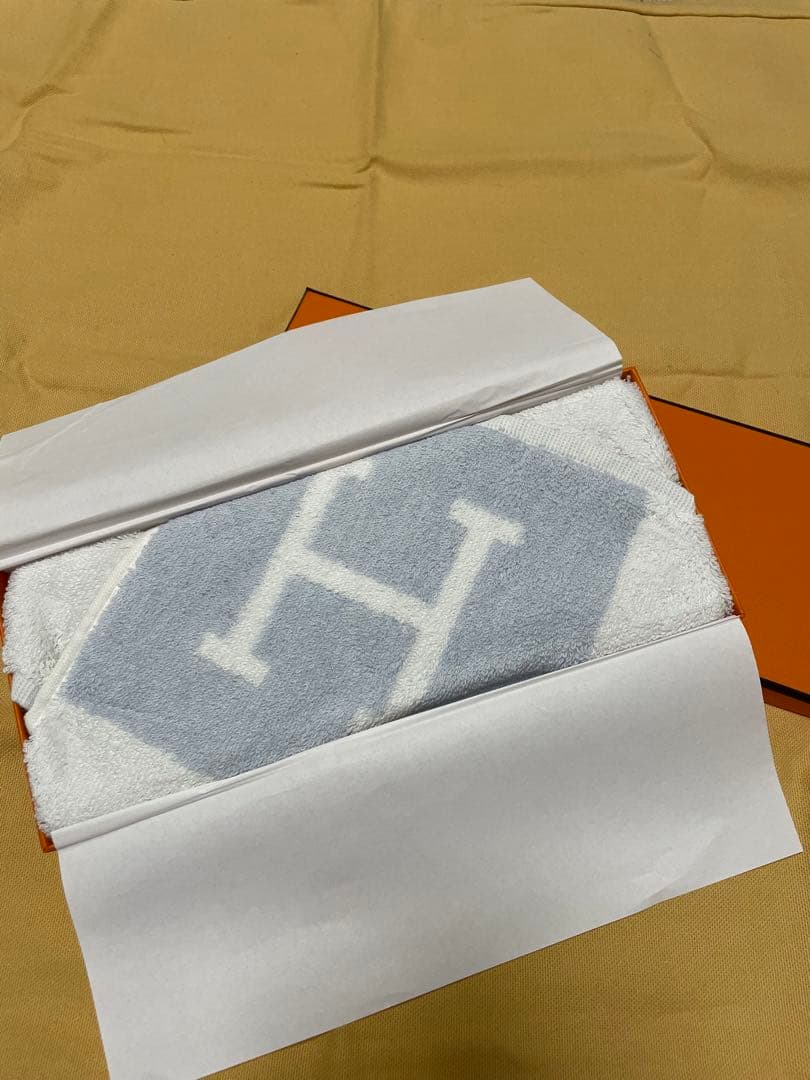 【新品未使用】HERMES エルメスハンドタオル