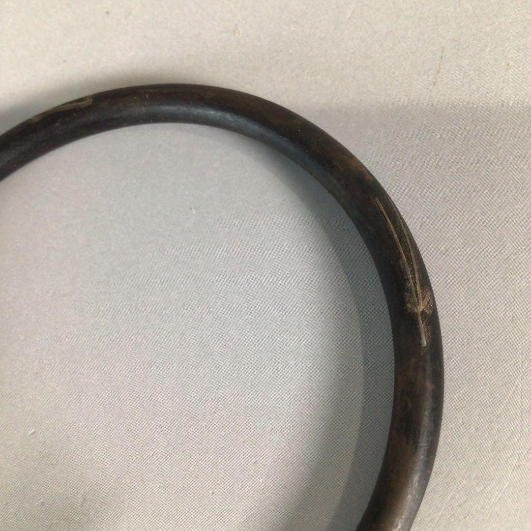 Ｐ３０１　釜釻　『釜師　山本閑浄造』『松葉象嵌』『釜鐶』　共箱　茶道具