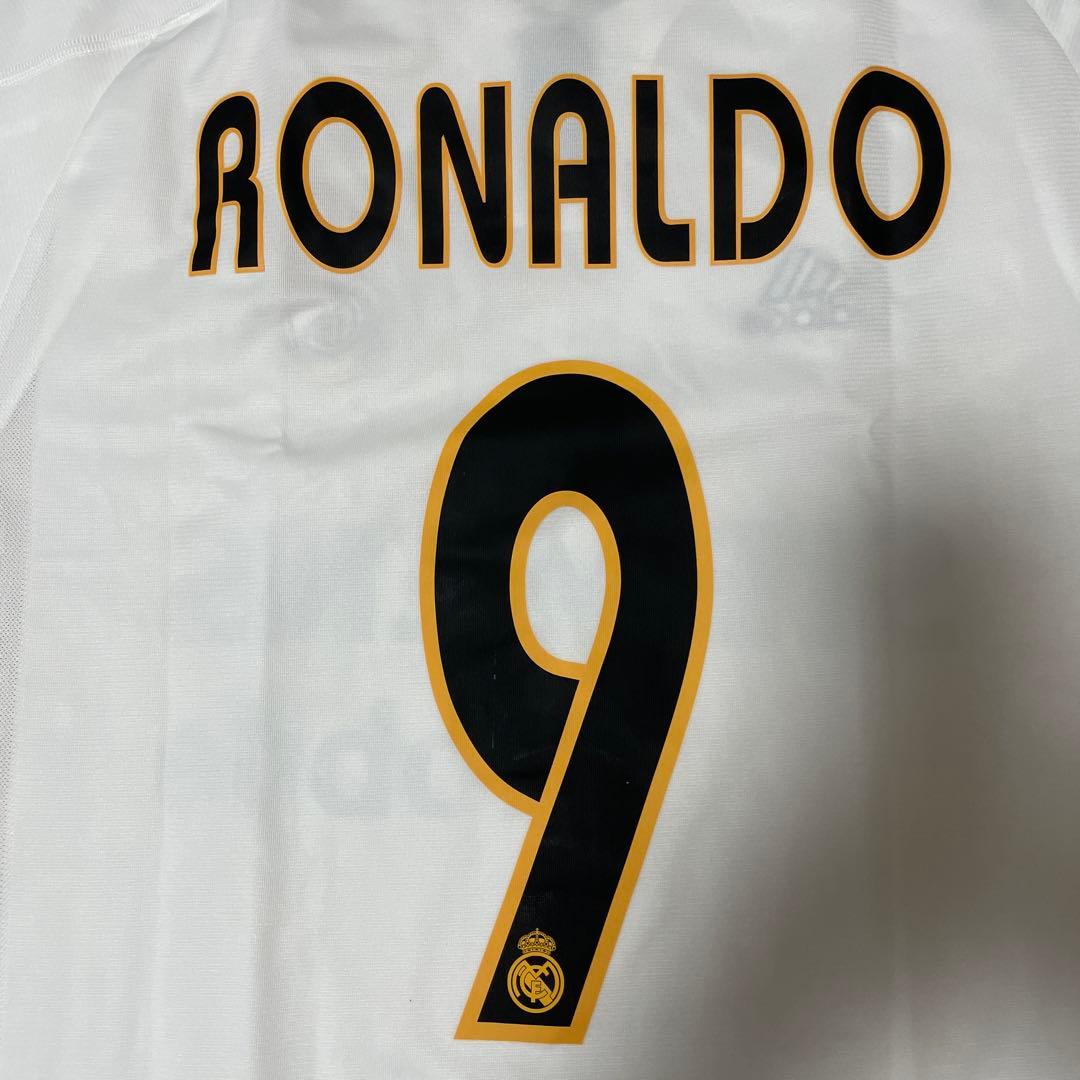 【ピチーチ受賞シーズンモデル】ロナウド ＃９ レアルマドリード ０３／０４（H）