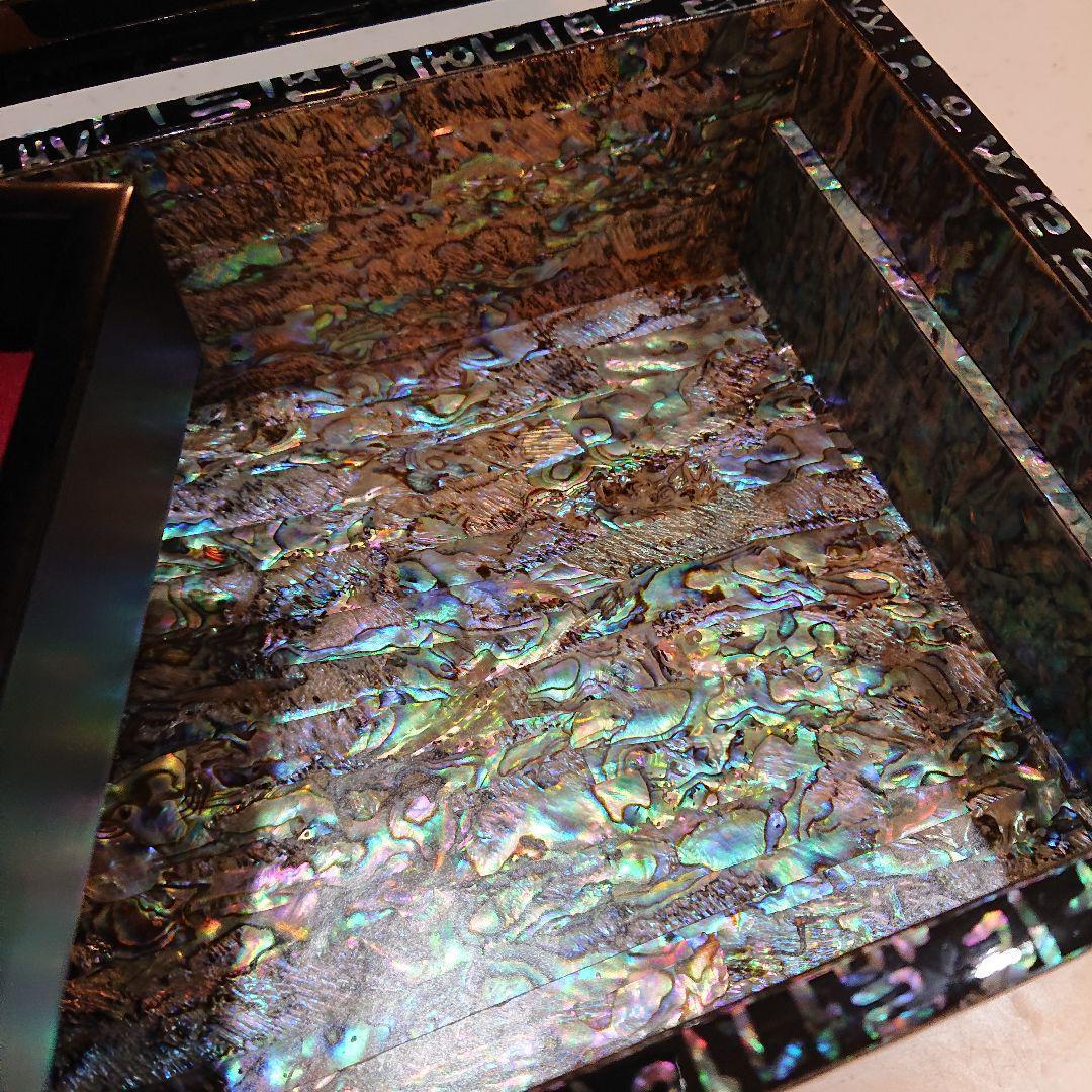 高級韓国螺鈿打抜き宝石箱　ジュエリーボックス/アクセサリーボックス　孔雀と牡丹