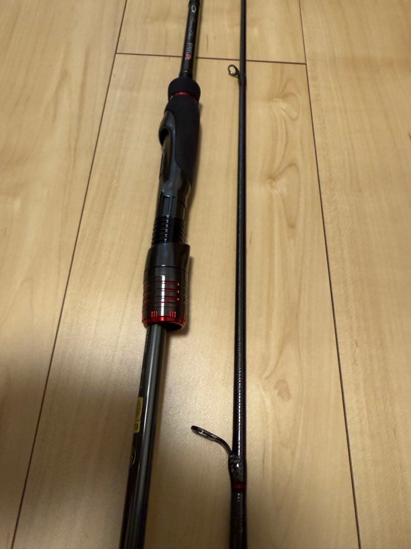 エメラルダス　ストイストST 84M