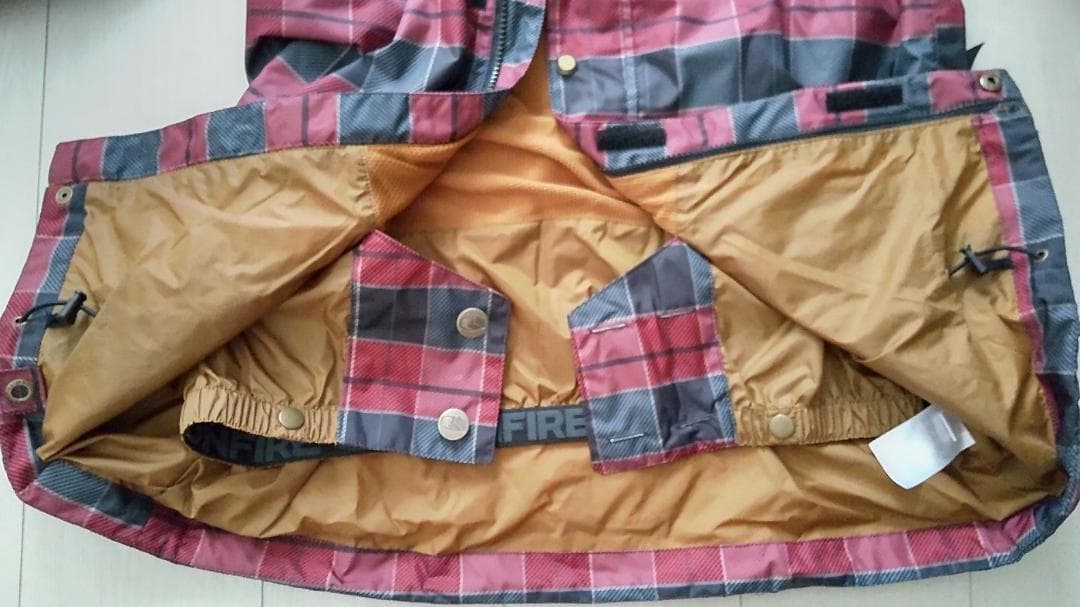 【上下セット・使用一度のみ】レディース Sサイズ スキーウェア