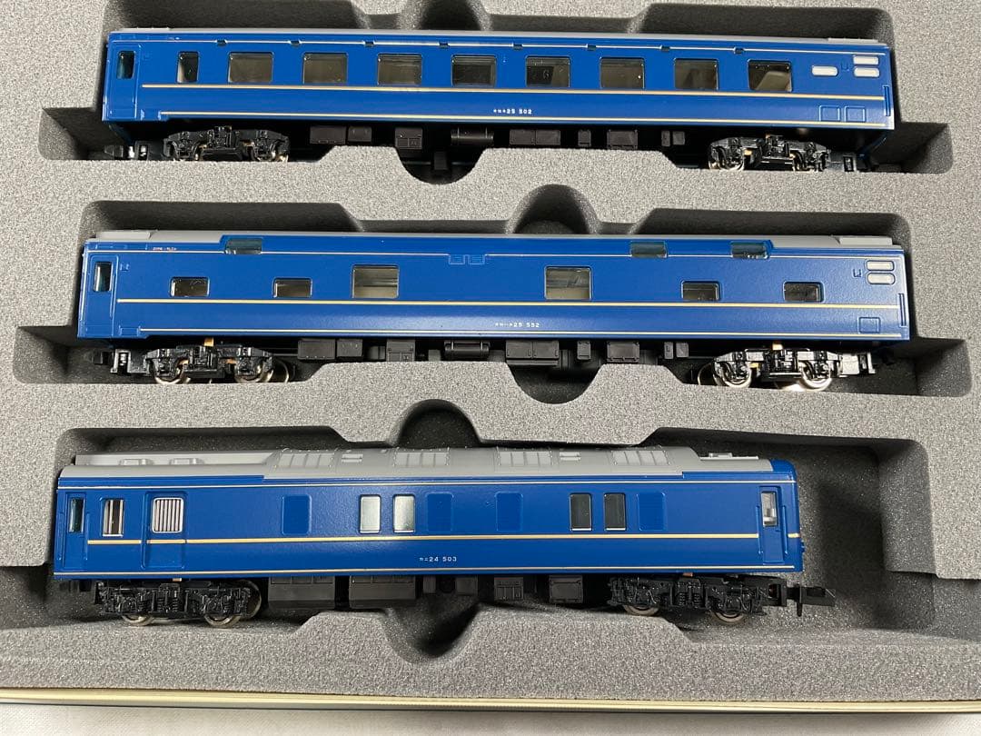 KATO 10-163 JR北海道　24系25形全帯　北斗星