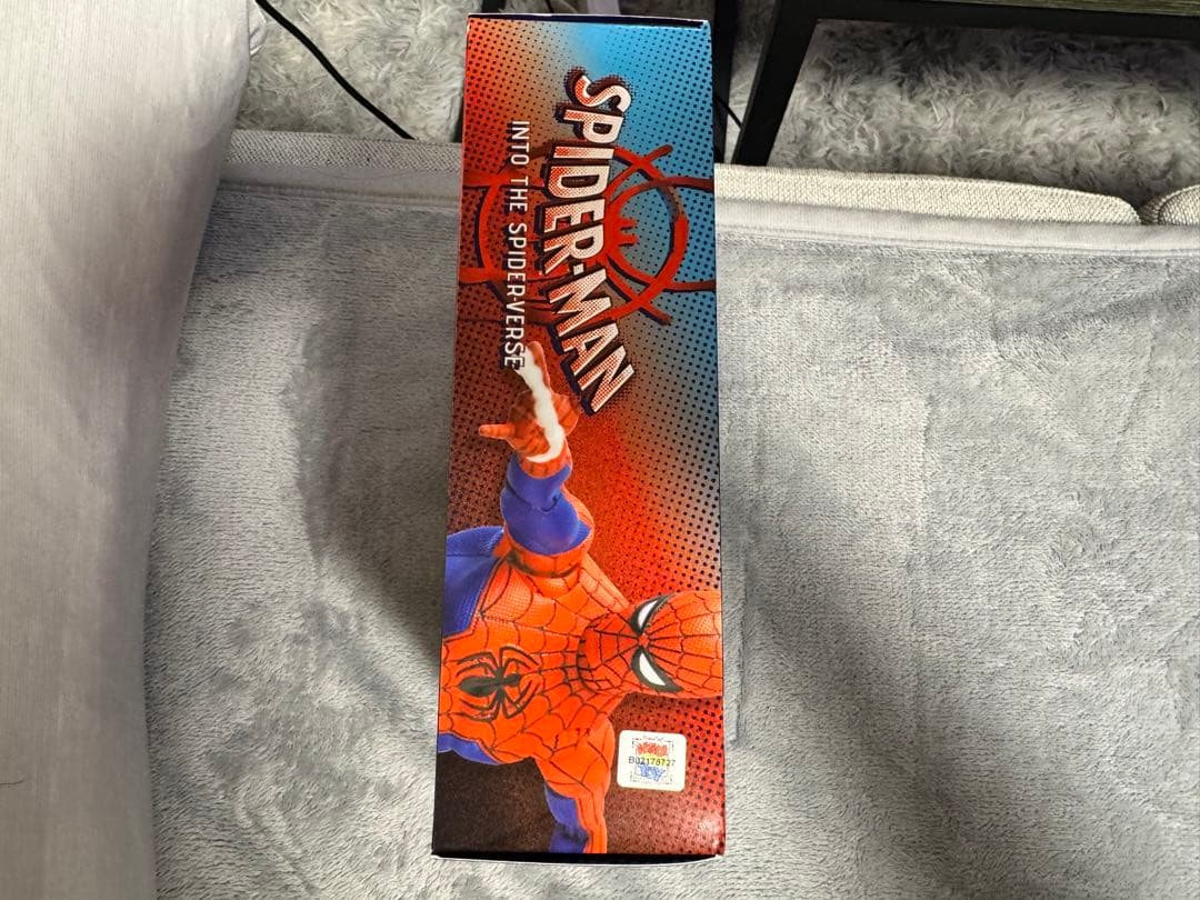 MAFEX No.109スパイダーマンスパイダーバース ピーターBパーカー