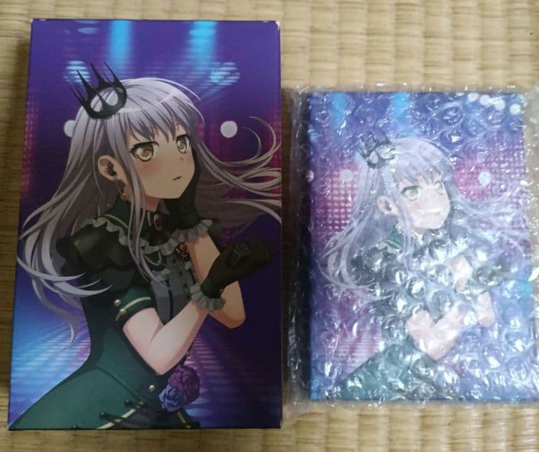 ワイヤレスイヤホン＆ワイヤレス充電器 バンドリ！ Roselia　ロゼリア