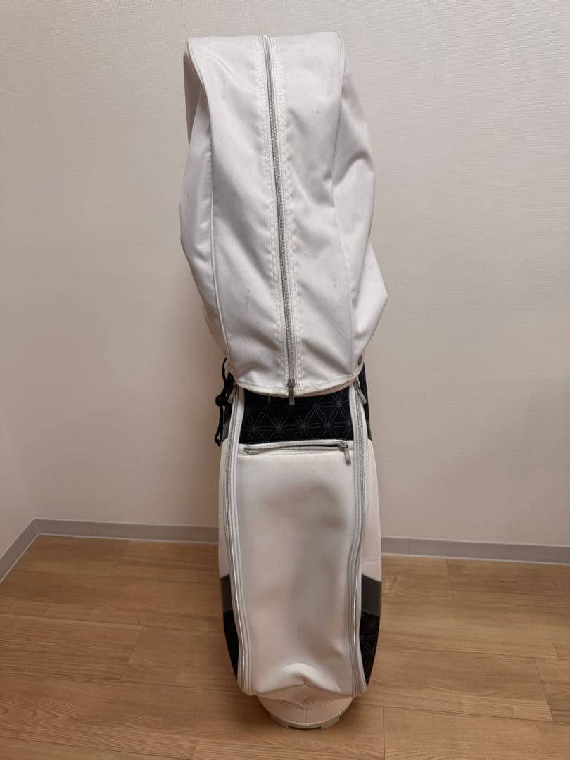 Callaway ソフトキャディバッグ ホワイト・ブラック・ピンク