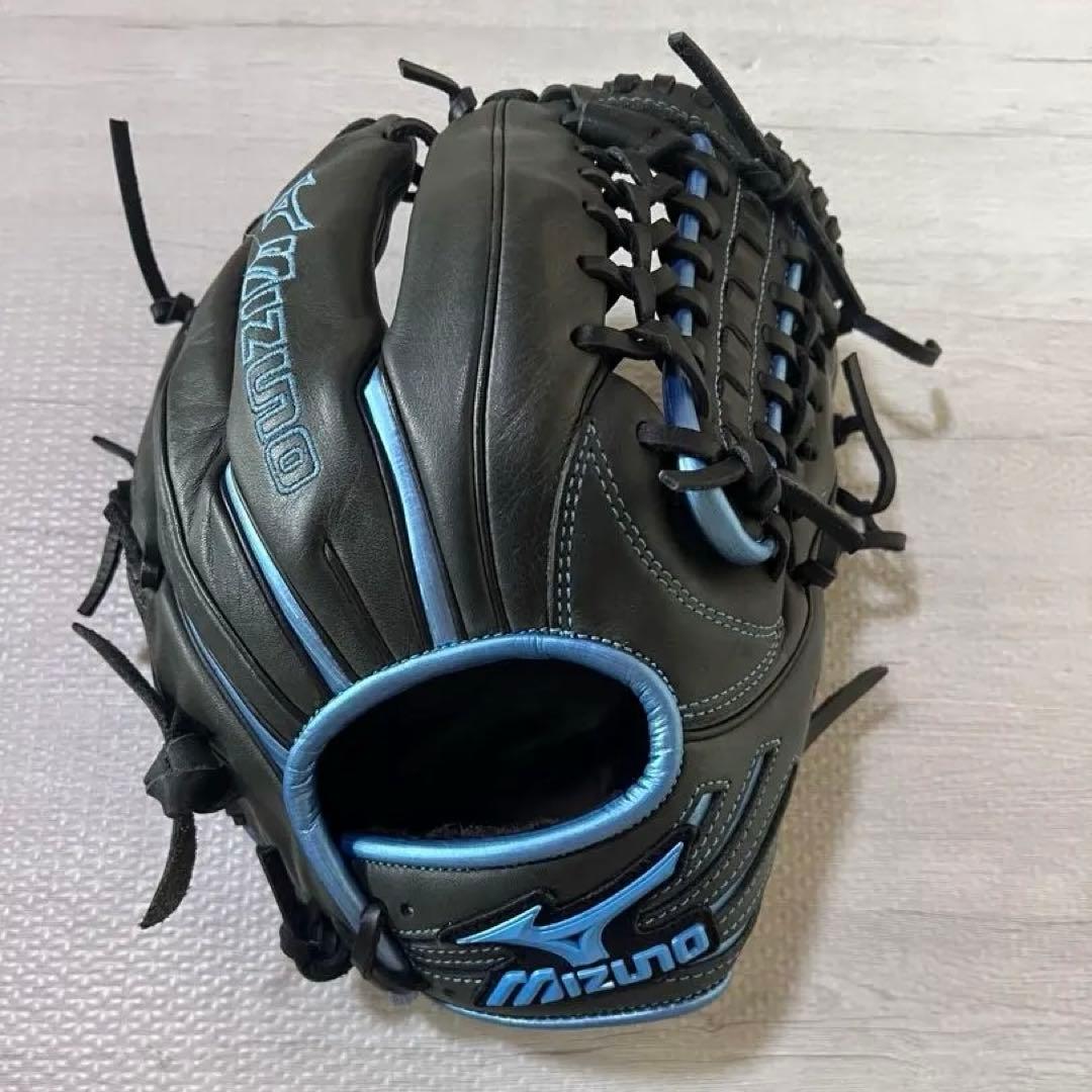 キ*ヨ様 ミズノ 一般軟式野球グローブ 右投げ用　限定カラー ブラック／メタリッ