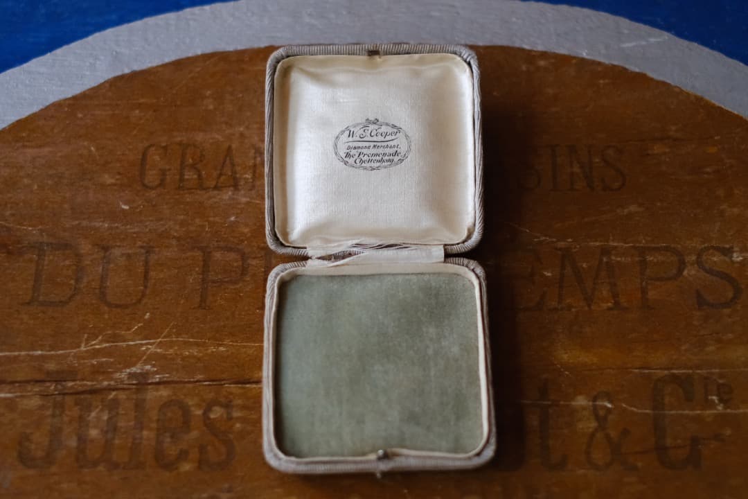 イギリスアンティーク｜ジュエリーボックス（26）