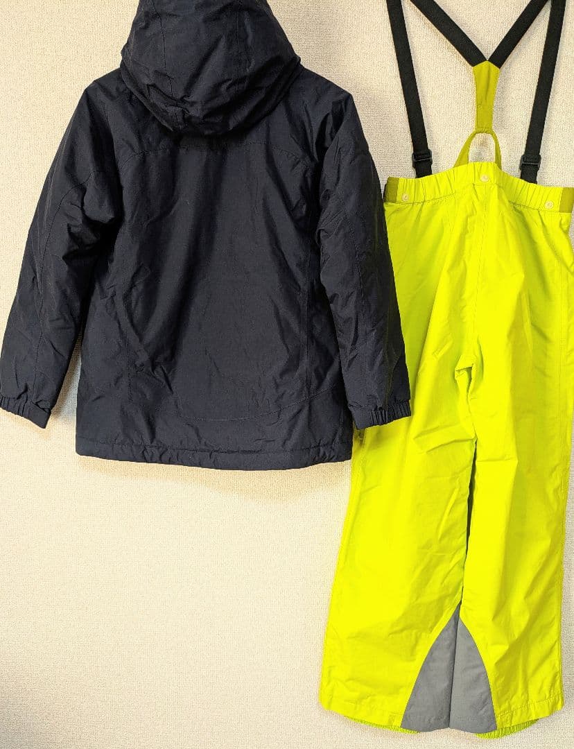 美品　キッズ150 スキーウエア上下セット　ネイビー　イエロー