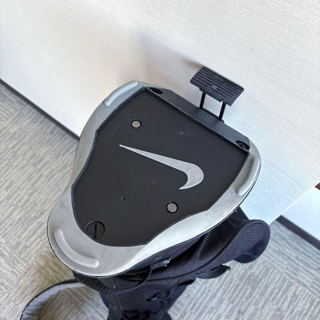 ナイキ ゴルフ キャディバッグ 軽量 スタンド式 自立 ブラック 8.5 5分割