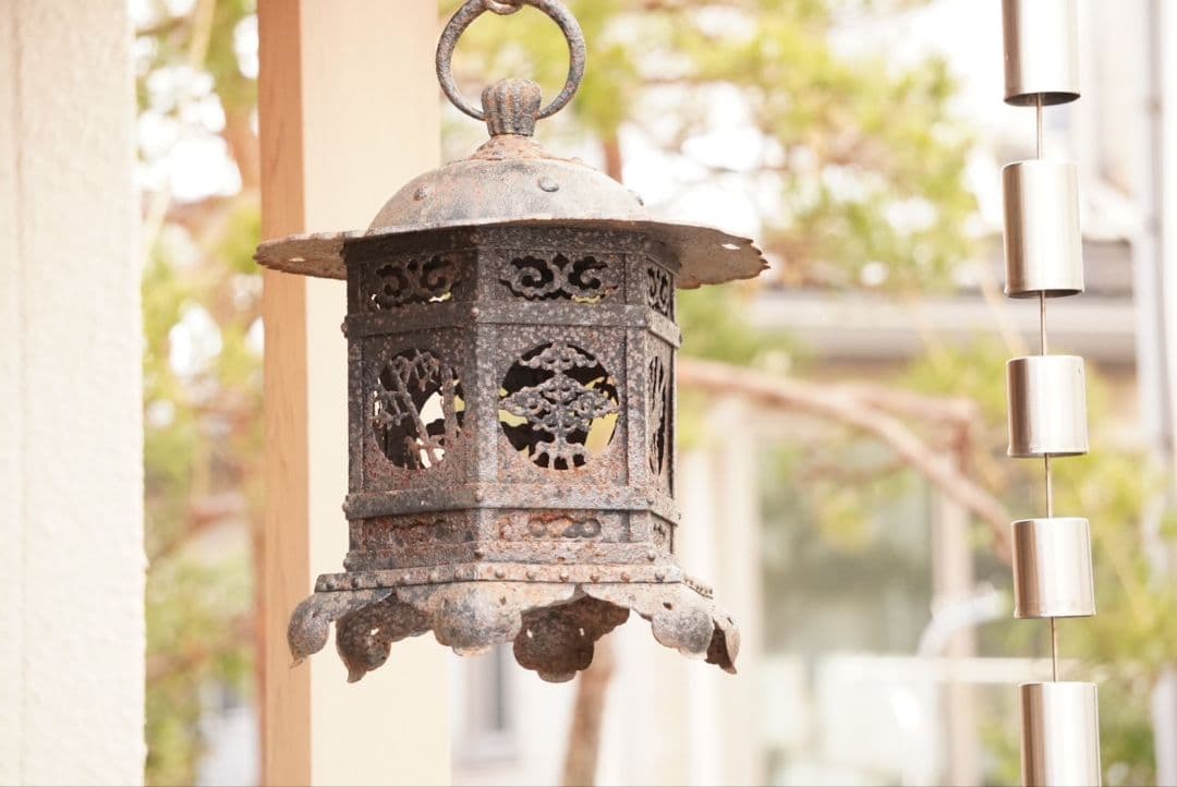 吊り灯籠　蝉つき　　アンティーク　雑貨　骨董　吊灯籠　灯り　照明　庭　インテリア