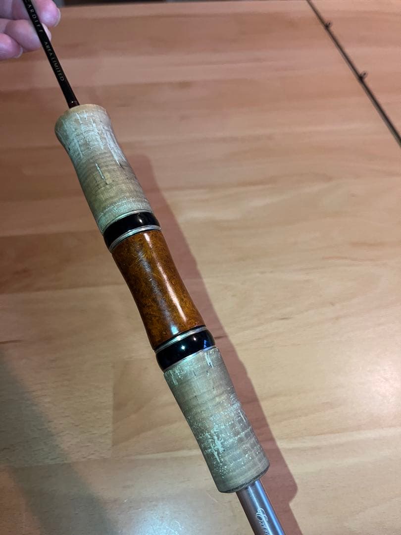 カーディフエリアリミテッド　62XUL