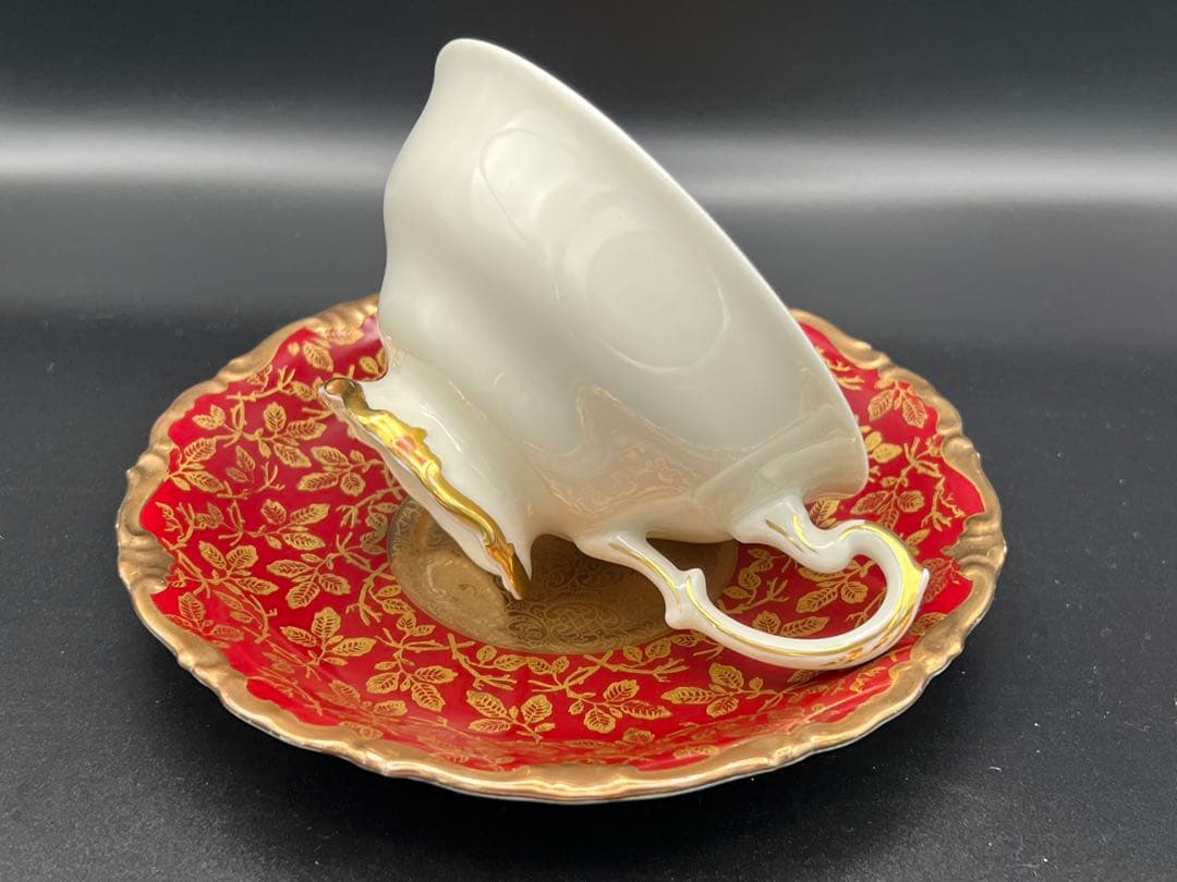 ティーカップとソーサー