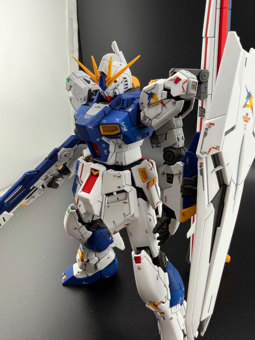 RX-93ff νガンダムRG ガンプラ