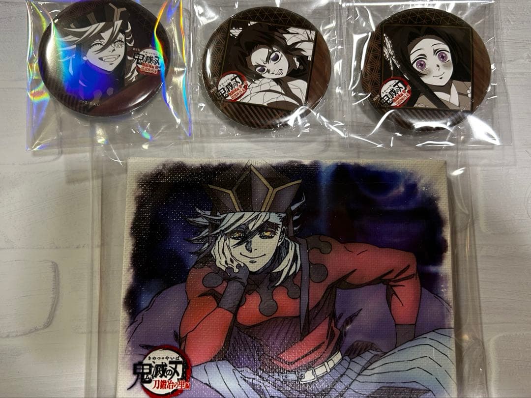 童磨、胡蝶しのぶ、カナエ4点セット