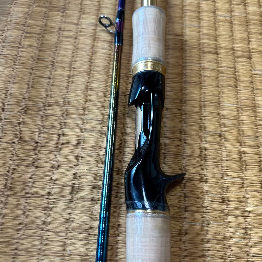 【極美品】シマノ ワールドシャウラリミテッド 1652R-5