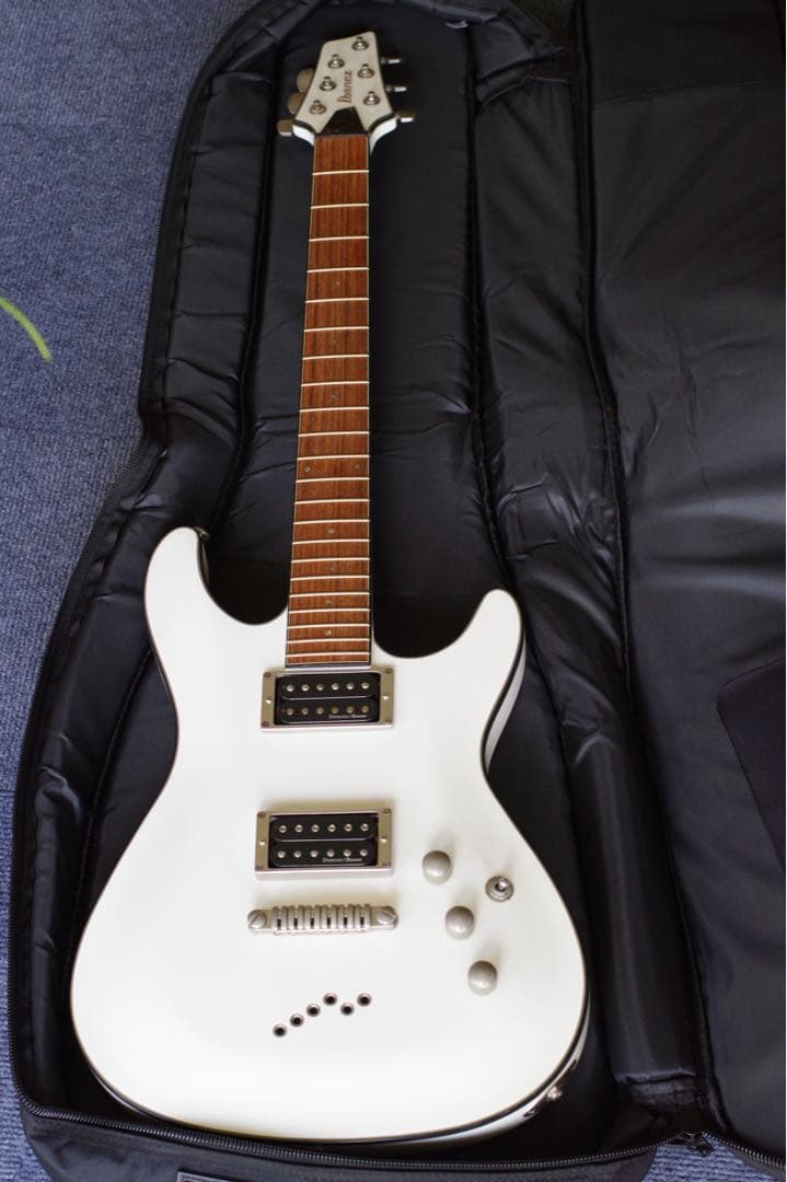 希少白！Ibanez SZ320EX 美品 DuncanPU＋新品ギグバッグ付！