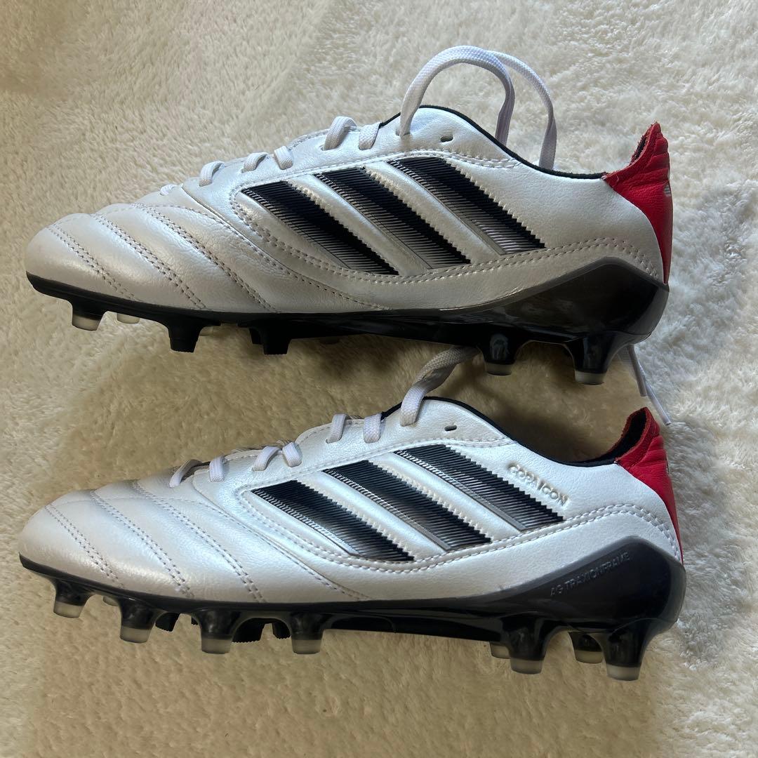 半額！adidas コパ アイコン 2 FG/AG(ホワイト×ブラック22.5