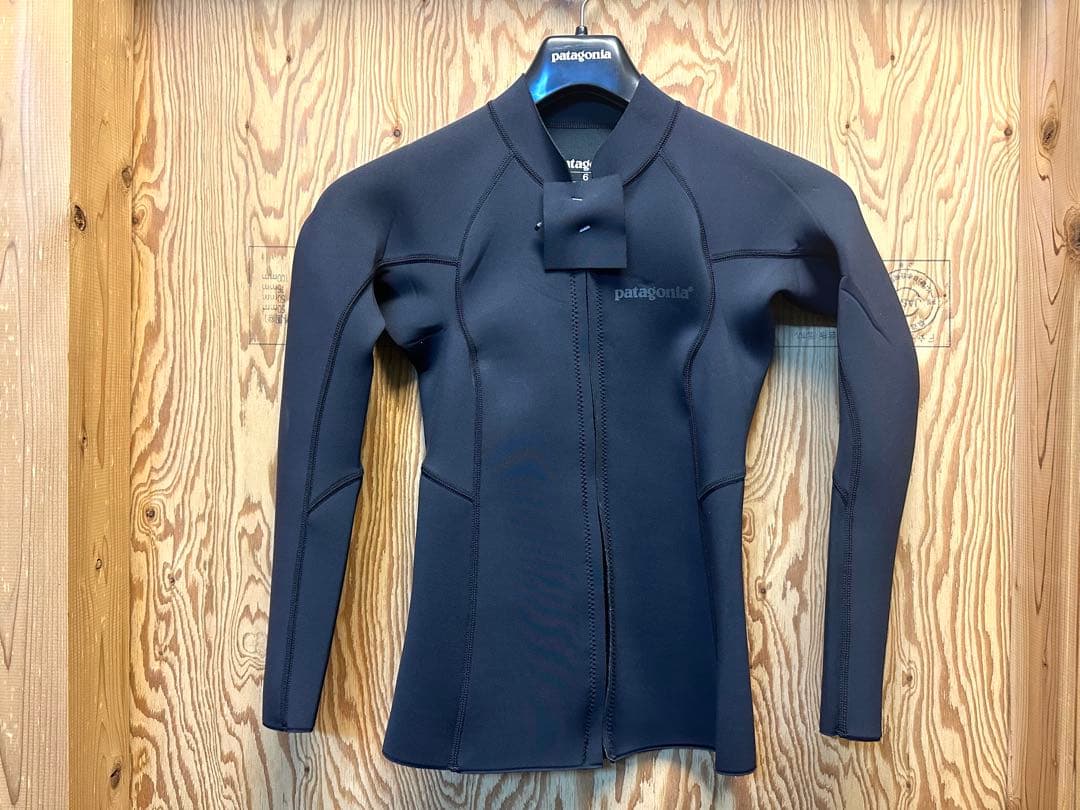 Patagonia Women's R1 Lite Yulex タッパー 新品