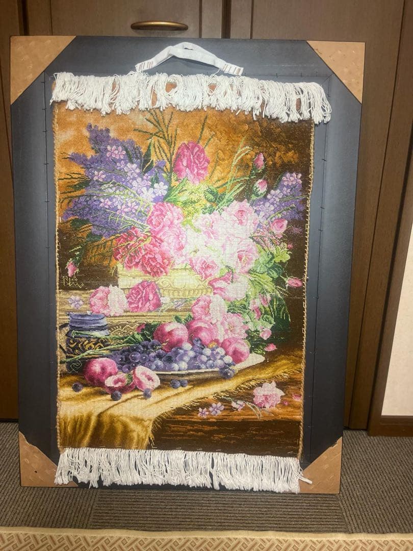 ペルシャ絨毯　絵画絨毯　タブリーズ産　手織り　タペストリー　横500✖️縦740㎜