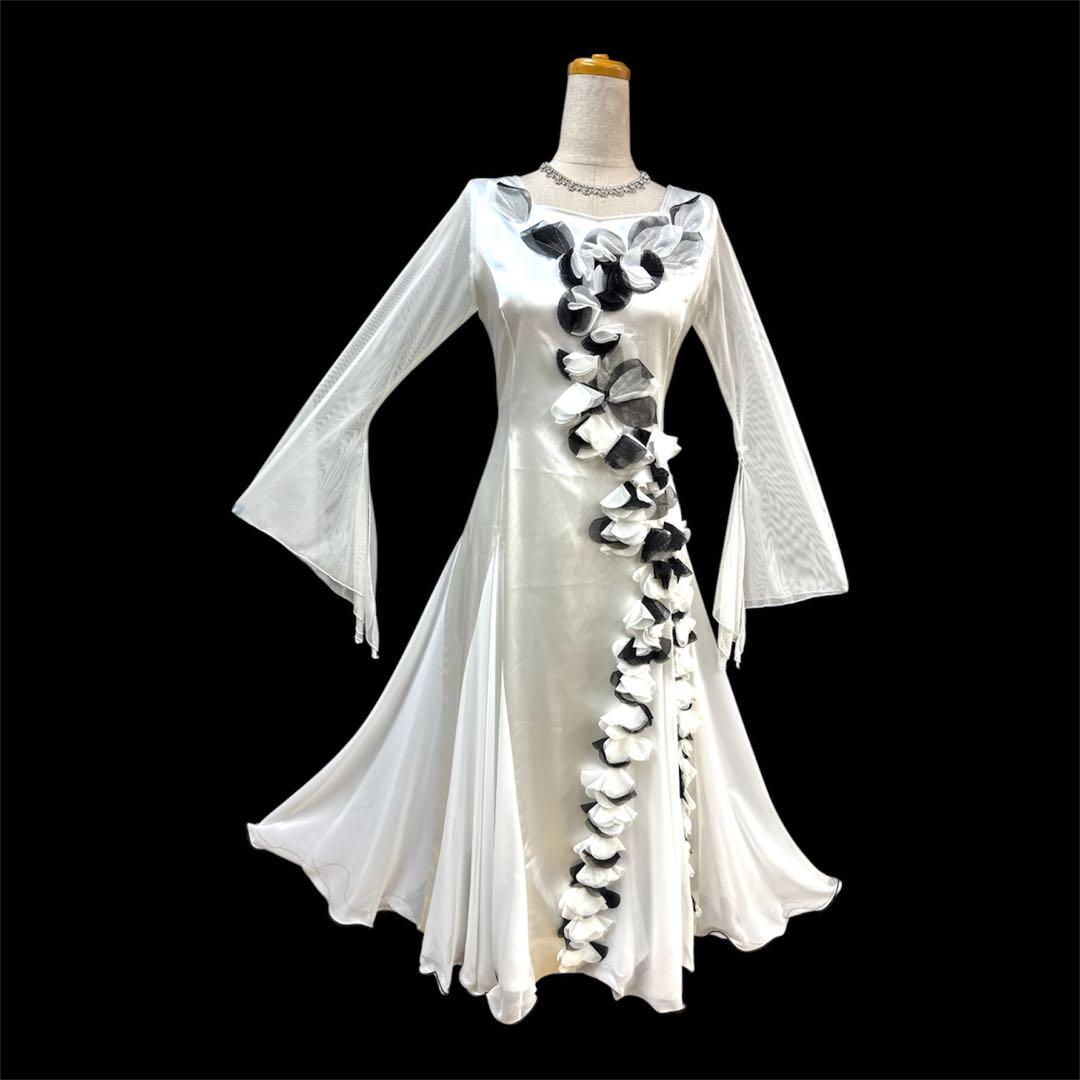 6235★L オフ白 サテン 花モチーフ スタンダードドレス 社交ダンス