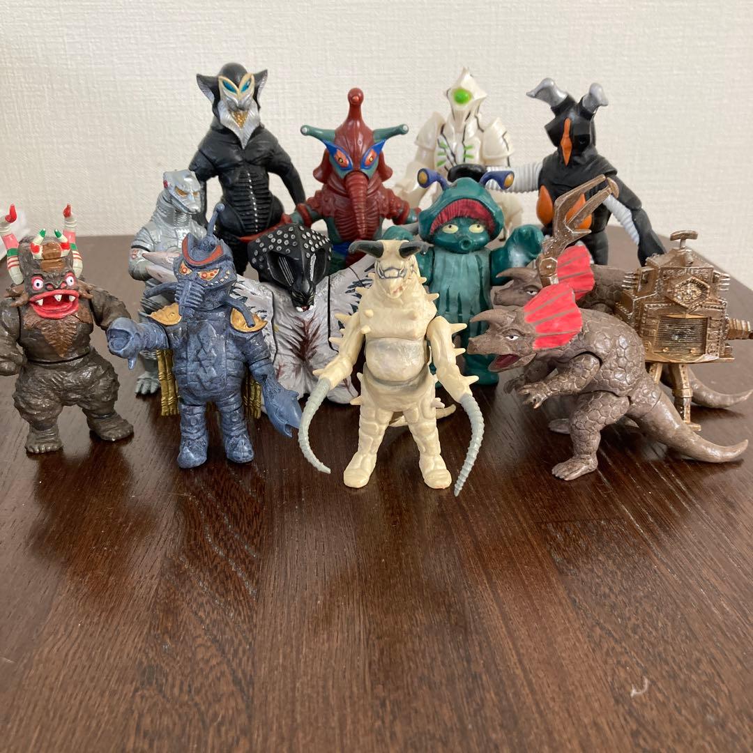 ウルトラマンシリーズ 怪獣フィギュア 13体セット